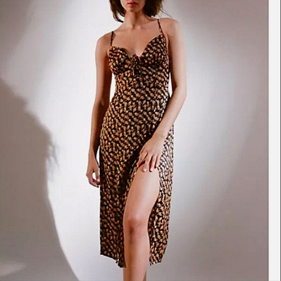 New Urban Outfitters Mariah lace up midi slip dress hearts size xs - Picture 1 of 8